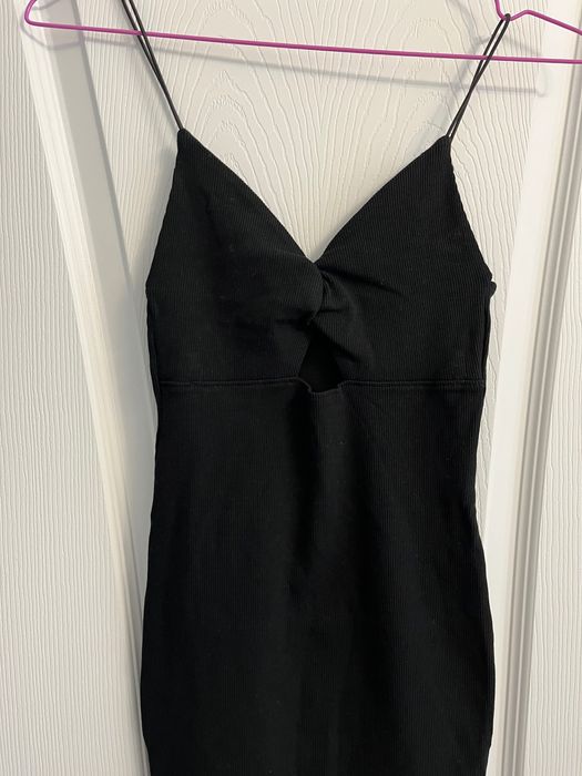 Дрехи различни модели и марки - Pause Jeans, Zara и др.