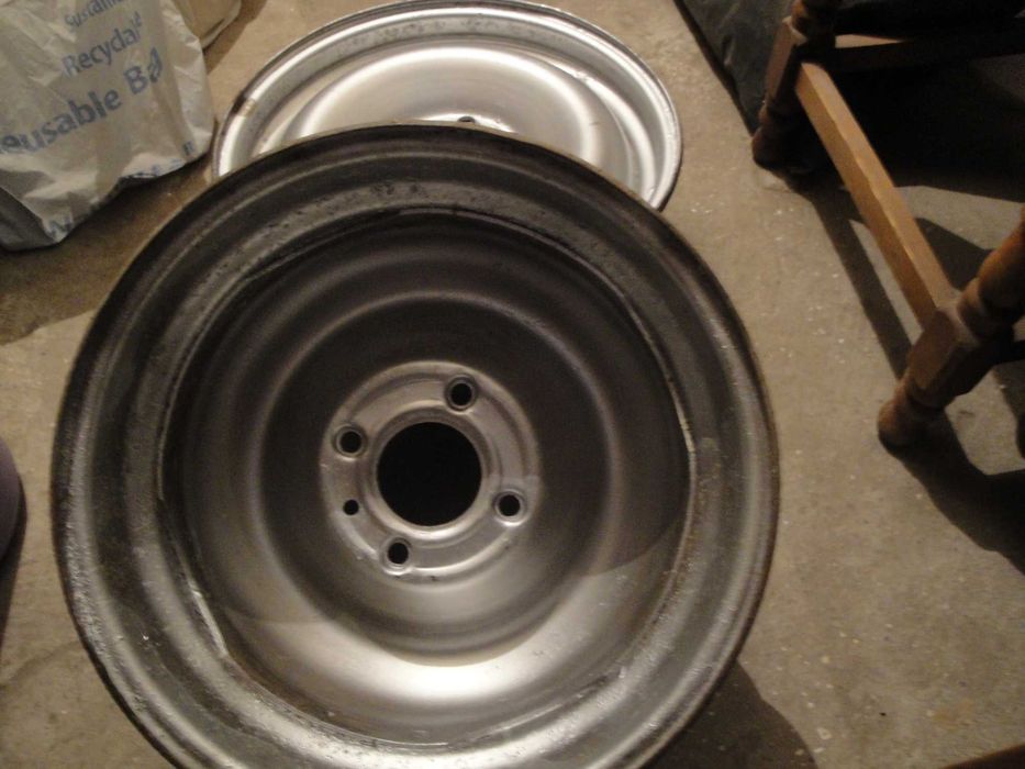 Автомобилни джанти 14 цола с тасове