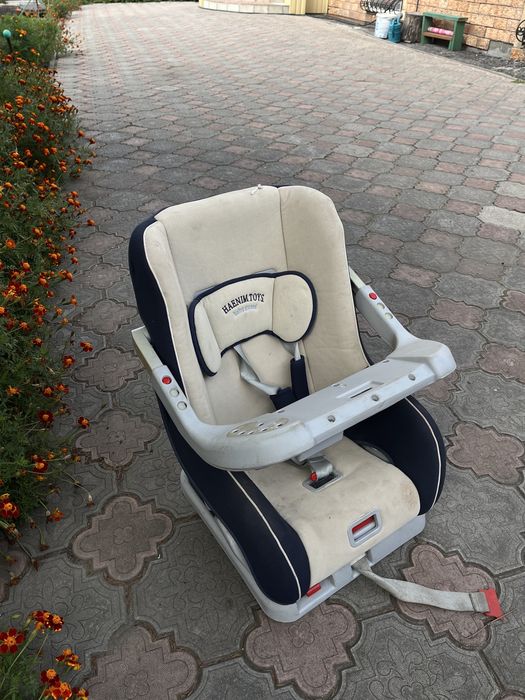 Продам детское автокресло