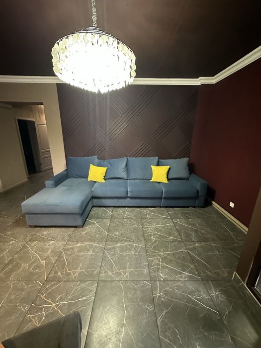 Продам диван как новый