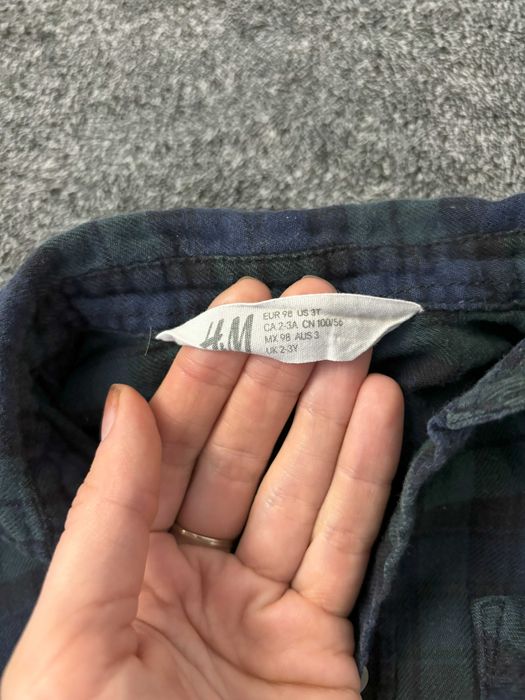 Рубашка H&M на 2-3 года