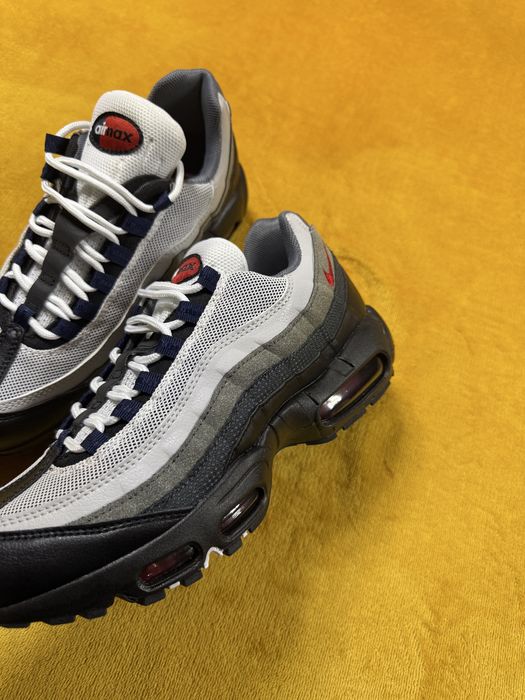 Nike Air Max 95 42 //43//44 noi new