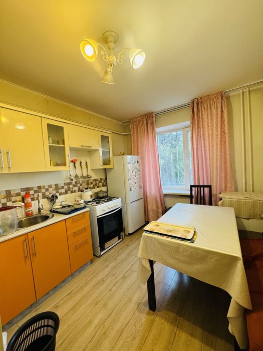Продам квартиру 2 комнатную