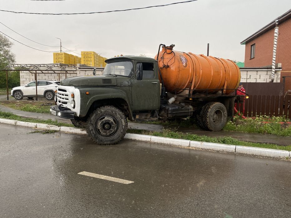 Ассенизатор зил 130