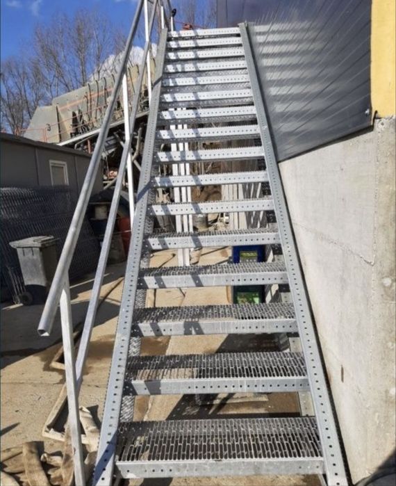 Confectionam scari zincate