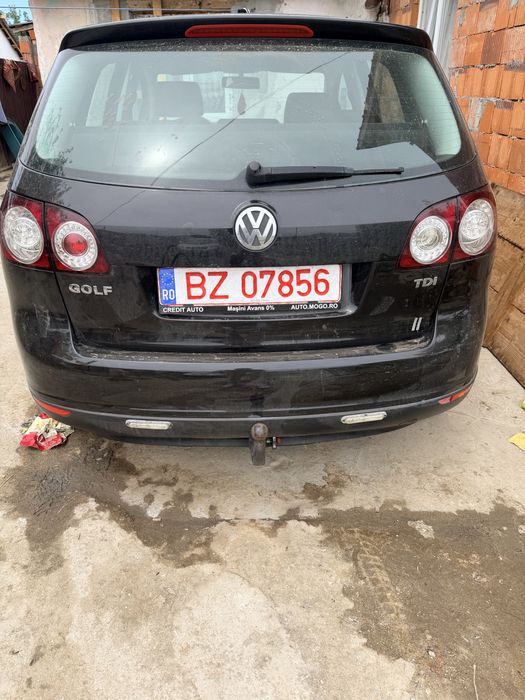 Golf 5 plus 1.9 tdi an 2006 nu necesita nici o investitie !
