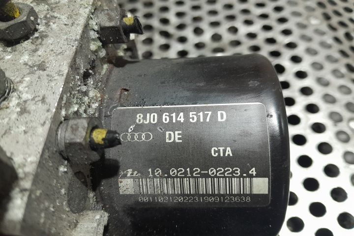 POMPA ABS  8J0614517D  8J0614517D Audi TT 8J (facelift)