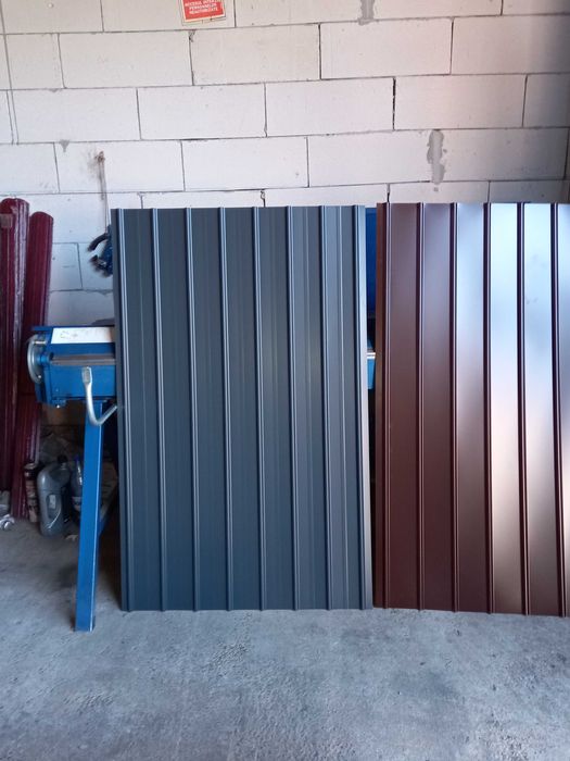 Tabla cutata / tigla metalică