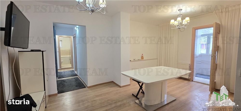 Vanzare Apartament 4 Camere , Crangasi - Ceahlau