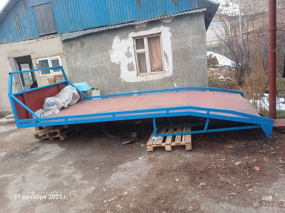 Платформа эвакуатора с лебедкой