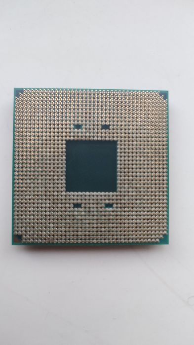 Процессор Ryzen 7 2700x
