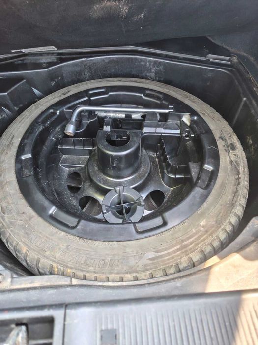 продавам Мерцедес 270 CLK
