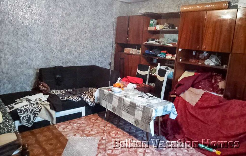 Евтина селска къща в Крушари в Североизточна България