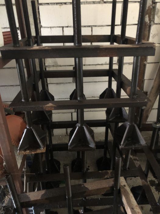 6 Radieri fundatie stalpi