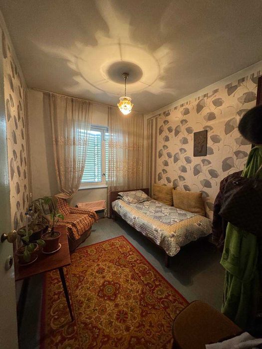 Большая квартира пятикомнатная можно переделать в 6 комнатную 112м2