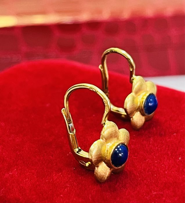 Обеци жълто злато и лапис лазур