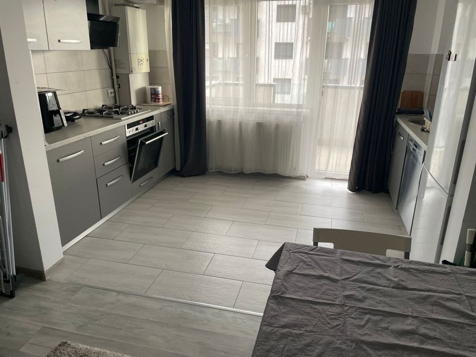 Închiriez apartament 2 camere, Calea Șurii Mici Sibiu, cu 2 locuri de parcare incluse!