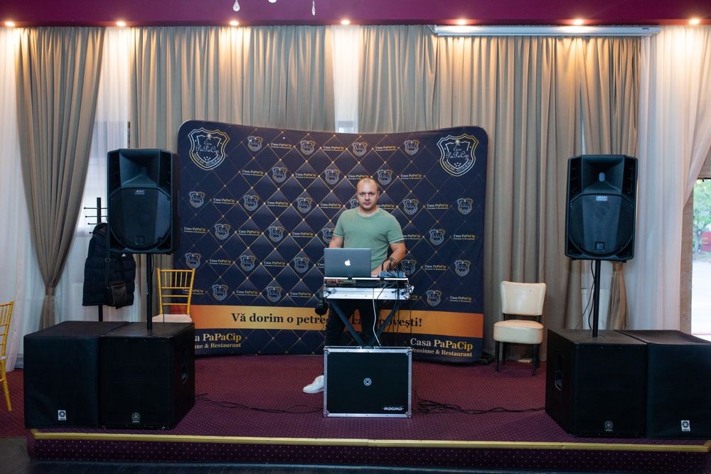 DJ EVENIMENTE | Nunta | Botez | Petreceri Private | Cununie | Par