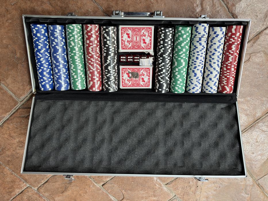 Set poker 500 jetoane noi