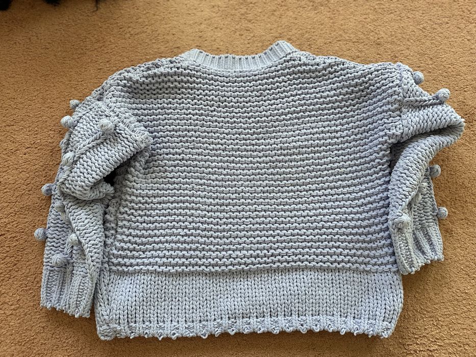 Pulover mov S mâneci interesante