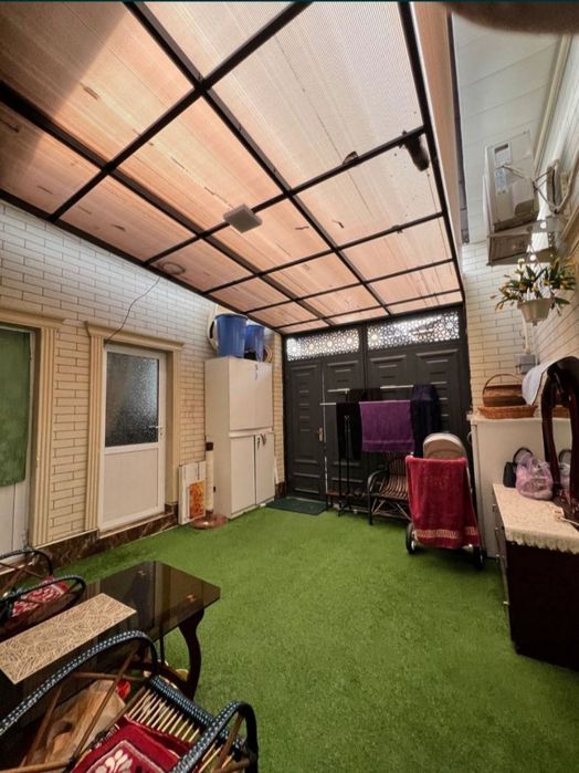 Продаётся дом Яшнабадский район М. АШРАФИ