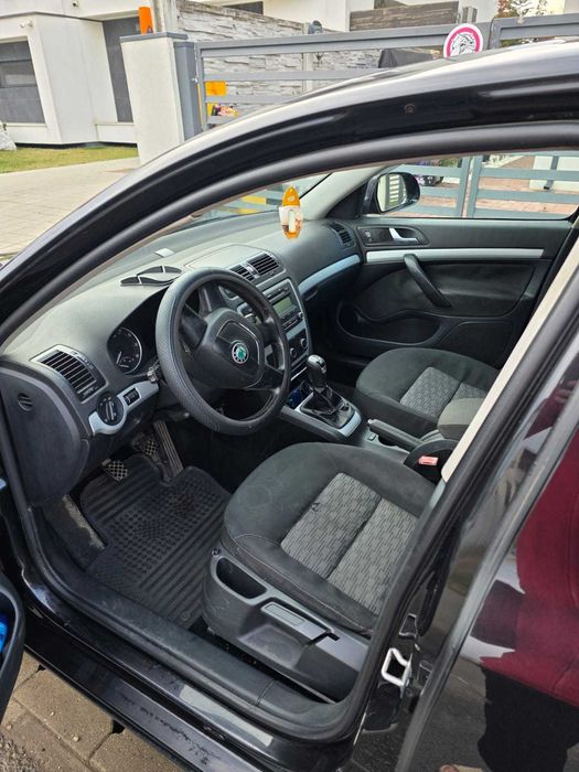 Vand SKODA OCTAVIA 2 facelift