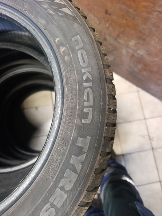 Продавам зимни гуми 205/55/16 Nokian