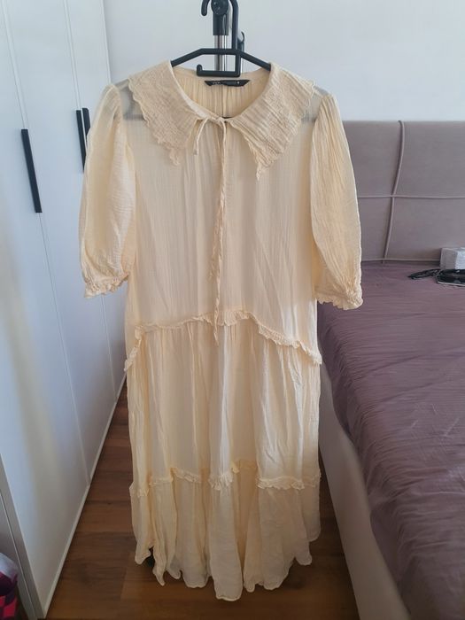 Zara койлек бежевый