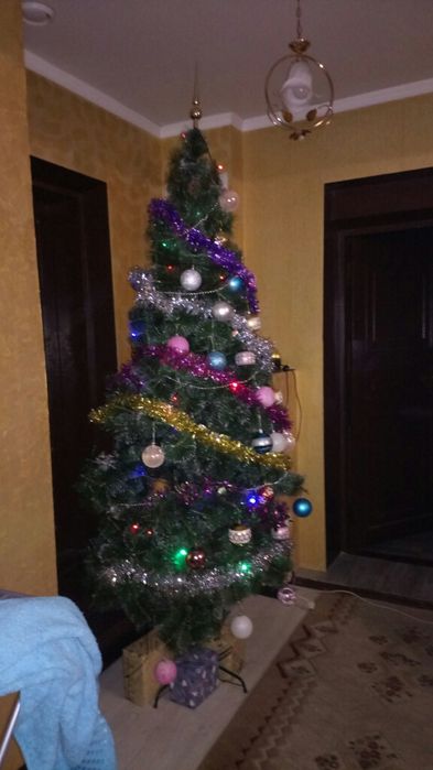 Ёлка с игрушками 2м.40см.