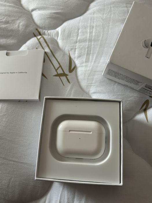 Apple Airpods Pro (2nd generation)