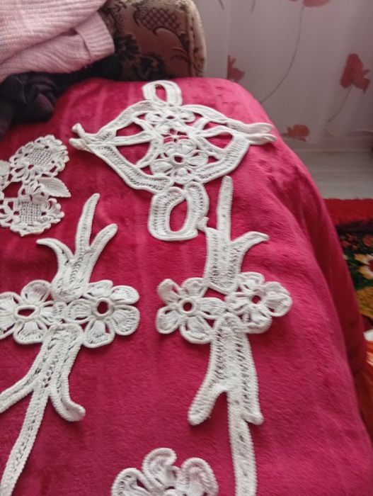 10 piese din care8 laseta