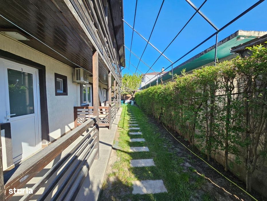 Pensiune de vanzare in Costinesti la doar 0.9 m distanta de plaja