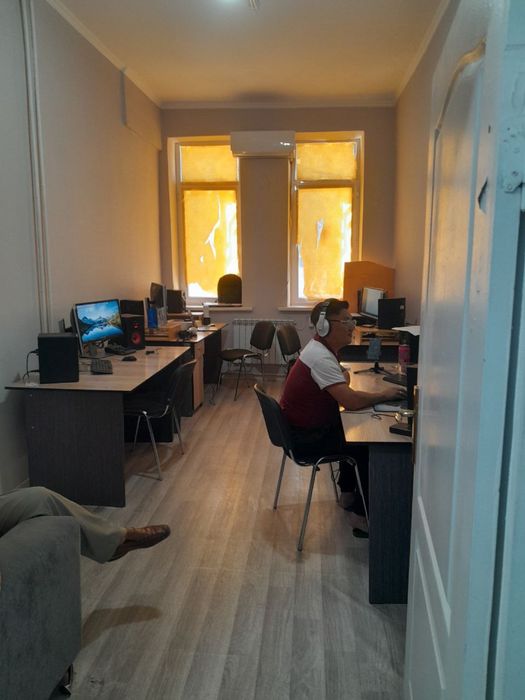 Сдам в аренду площадь