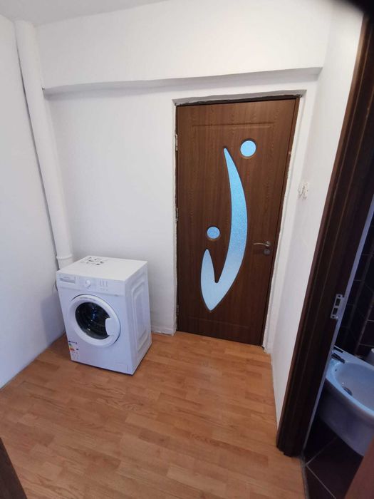 Vand aparatament 2 camere