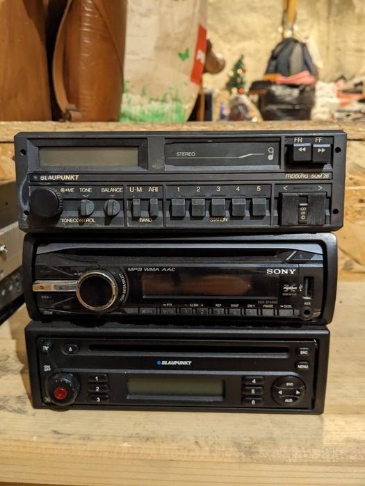 De vânzare radiocasetofon auto Mercedes