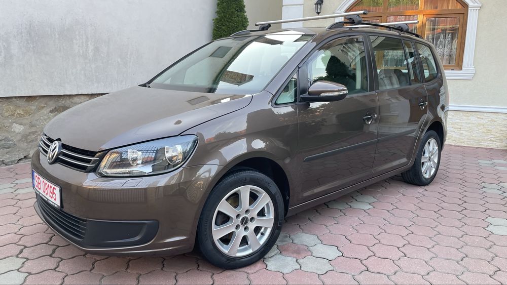 VOLKSWAGEN Touran 2012 — imagine 2