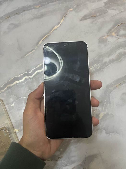 Samsung S23 FE продоется