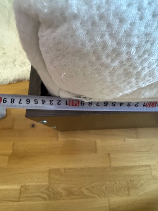 Спалня с матрак, подматрачна рамка, 2 нощни шкафчета и скрин