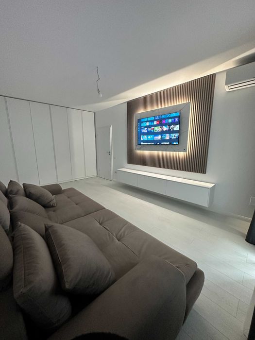 APARTAMENT 2 CAM  in complex Grand Kristal decomandat 63mp NOU +Loc Parcare