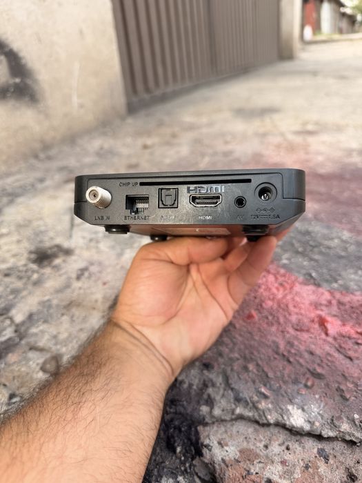 Decodor satelit Digi