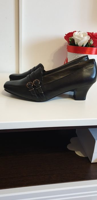 Pantofi dama Renda