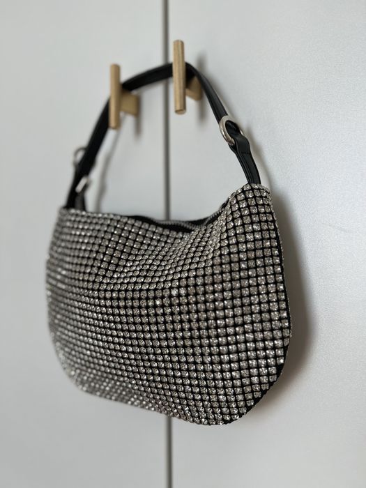 Geanta mică cu ștrasuri strălucitoare NOUA