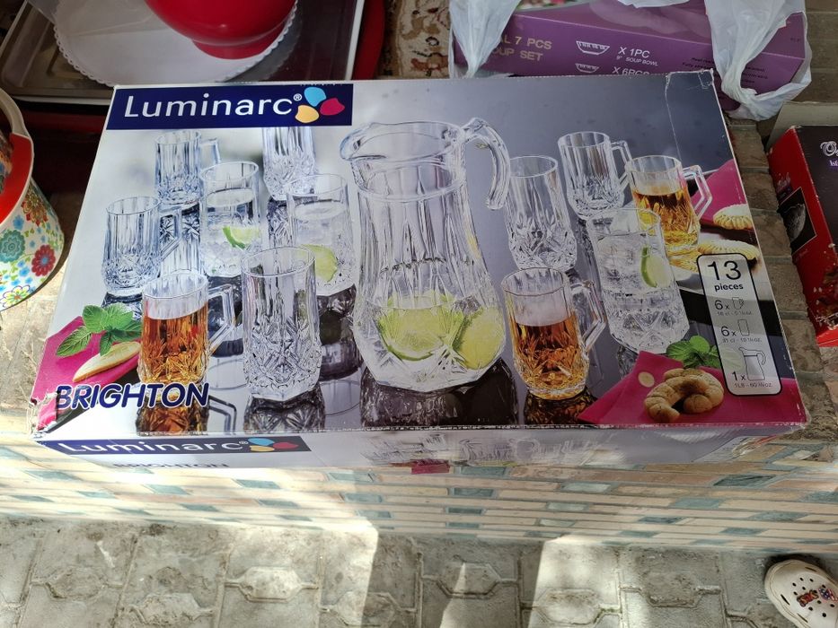 Графин с чашками, сервиз