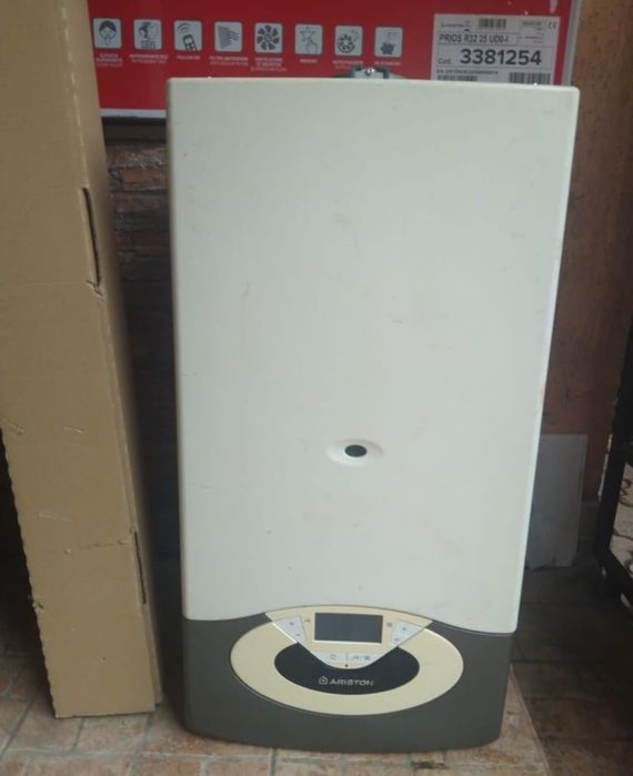 Ariston 28 kw,  fără condensare