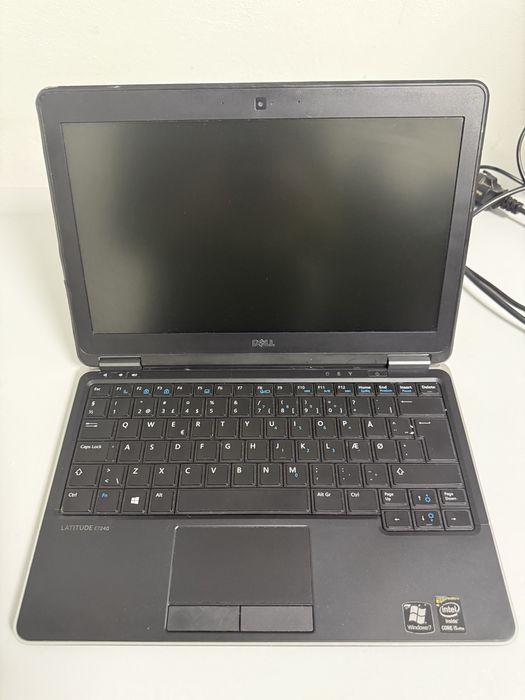Dell Latitude E7240  i5 8GB RAM
