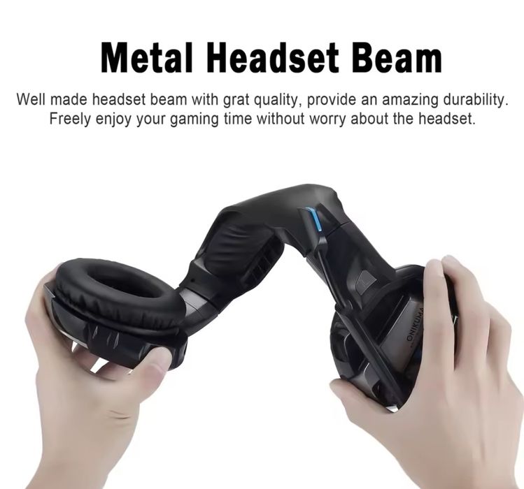 Casti de gaming profesionale cu microfon.