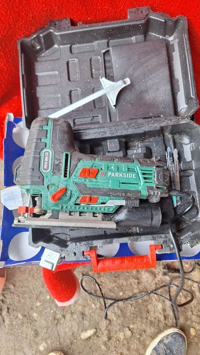 Ofer spre vanzare fierastrau pendular Parkside Lidl