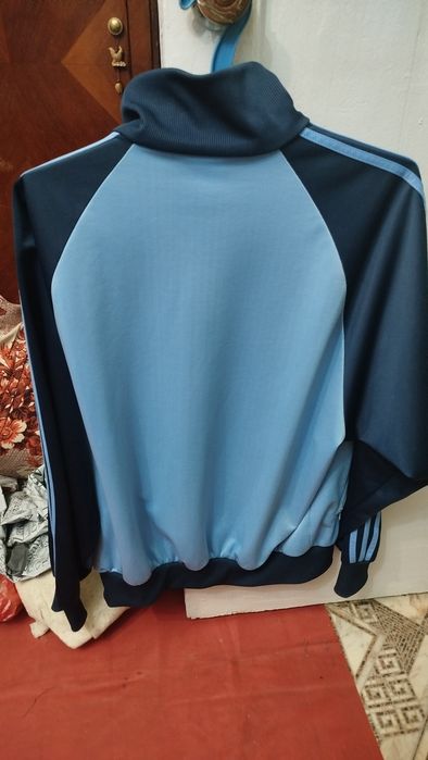 Продам олимпийку Адидас  Пума