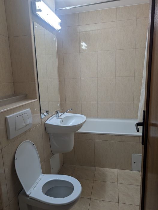 Dau in chirie ap 3 camere Piata Spitalului, centrala gaz