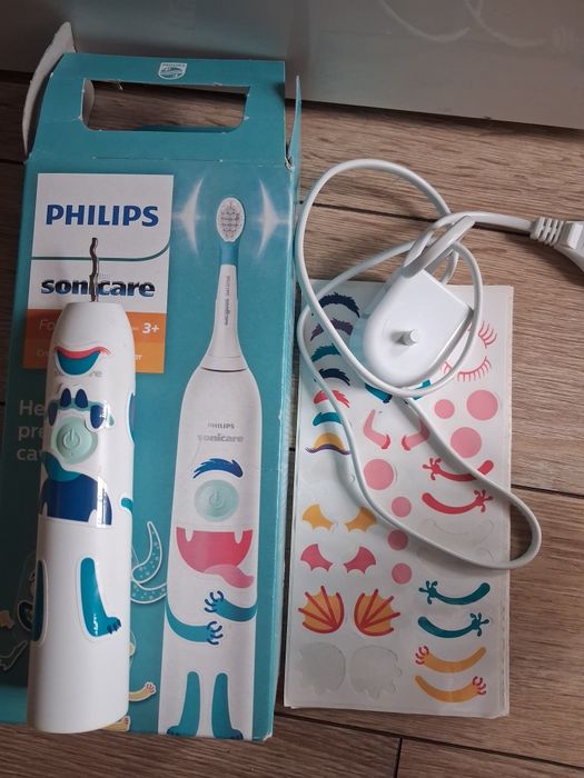 Детска ел. Четка за зъби на PHILIPS 20 лв